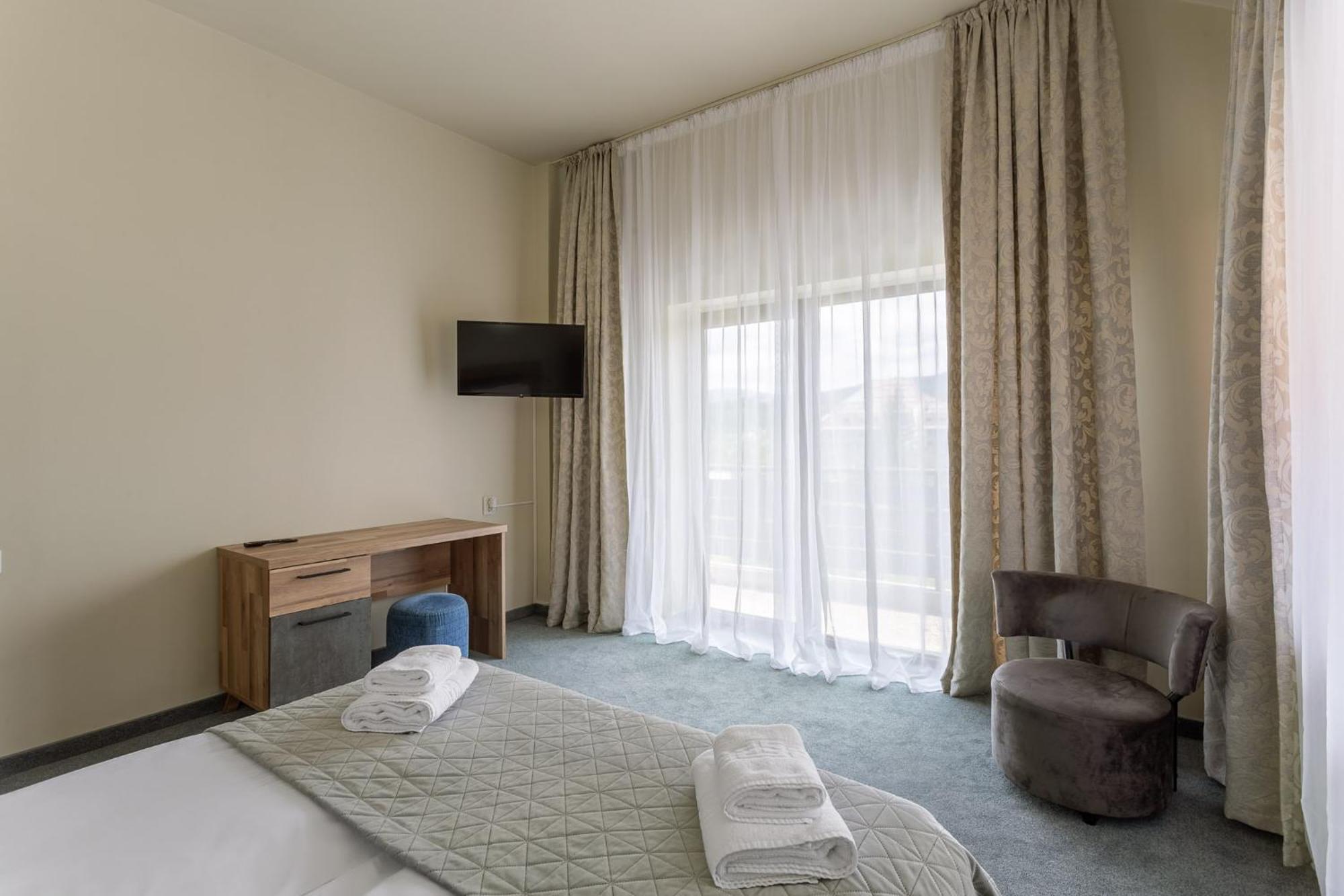 Hotel Hera بْريدال المظهر الخارجي الصورة