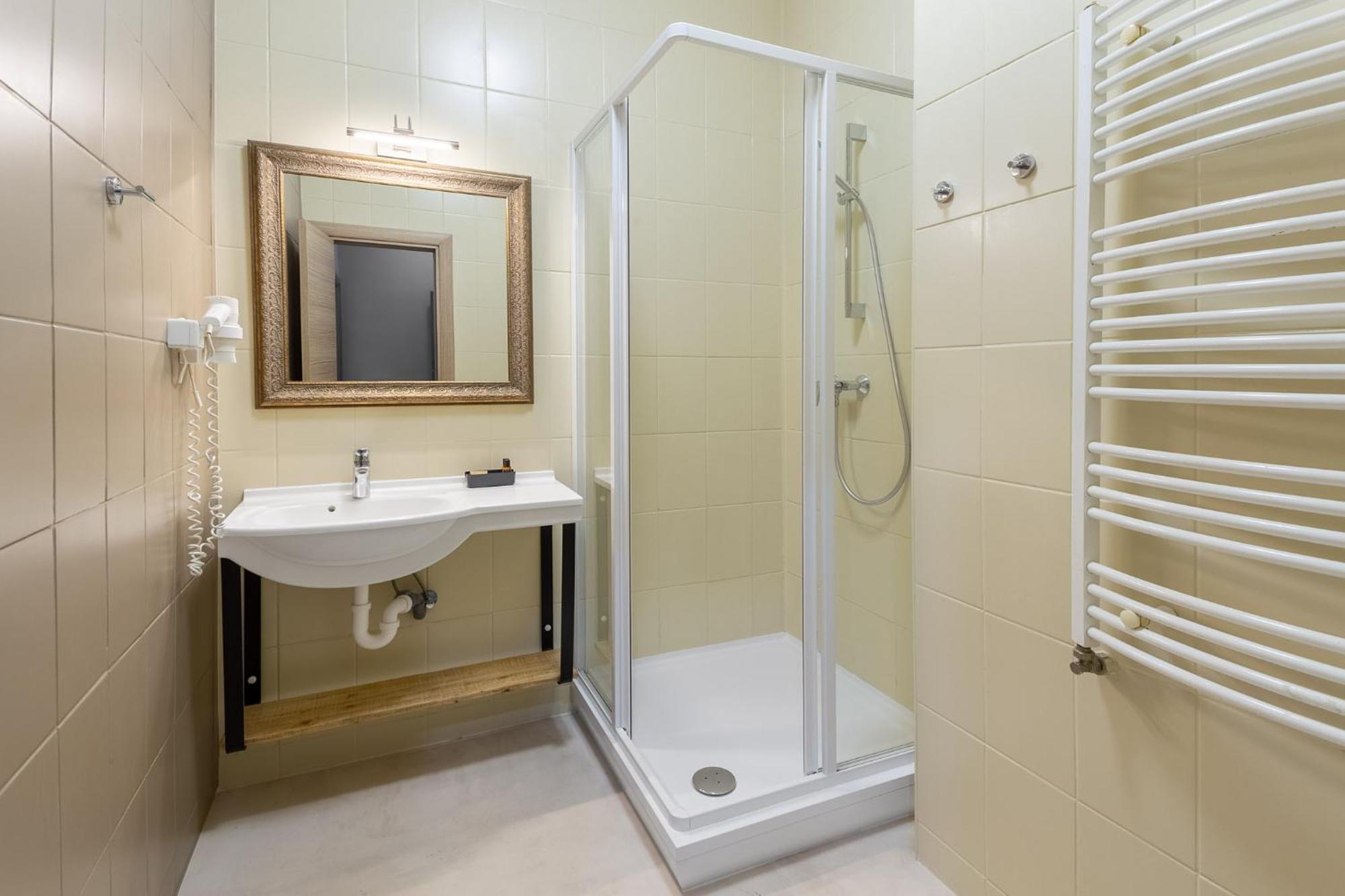 Hotel Hera بْريدال المظهر الخارجي الصورة