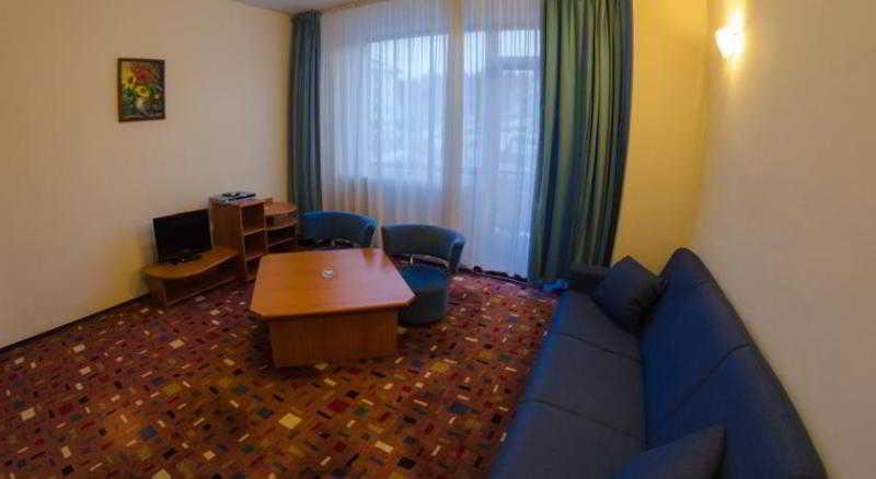 Hotel Hera بْريدال المظهر الخارجي الصورة